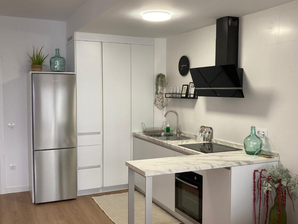 Apartamento Turistico Damajuana Parking Free Espartinas Dış mekan fotoğraf
