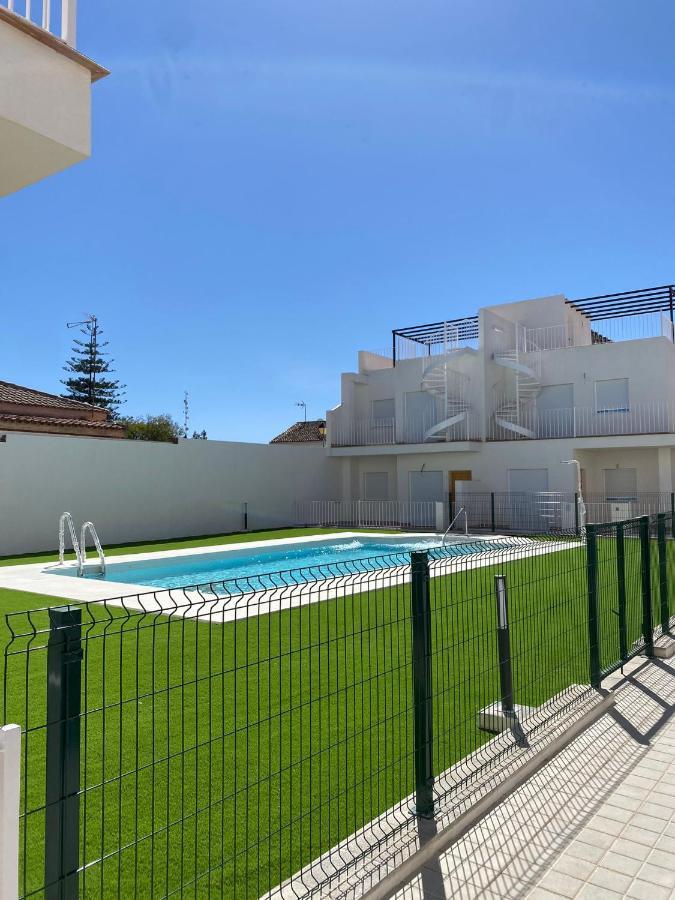 Apartamento Turistico Damajuana Parking Free Espartinas Dış mekan fotoğraf