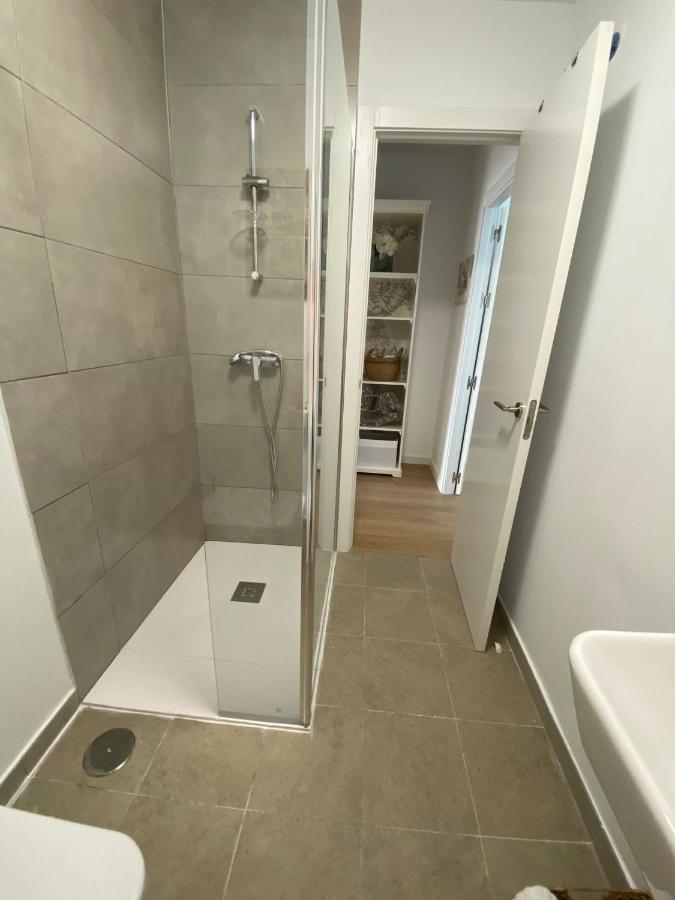 Apartamento Turistico Damajuana Parking Free Espartinas Dış mekan fotoğraf