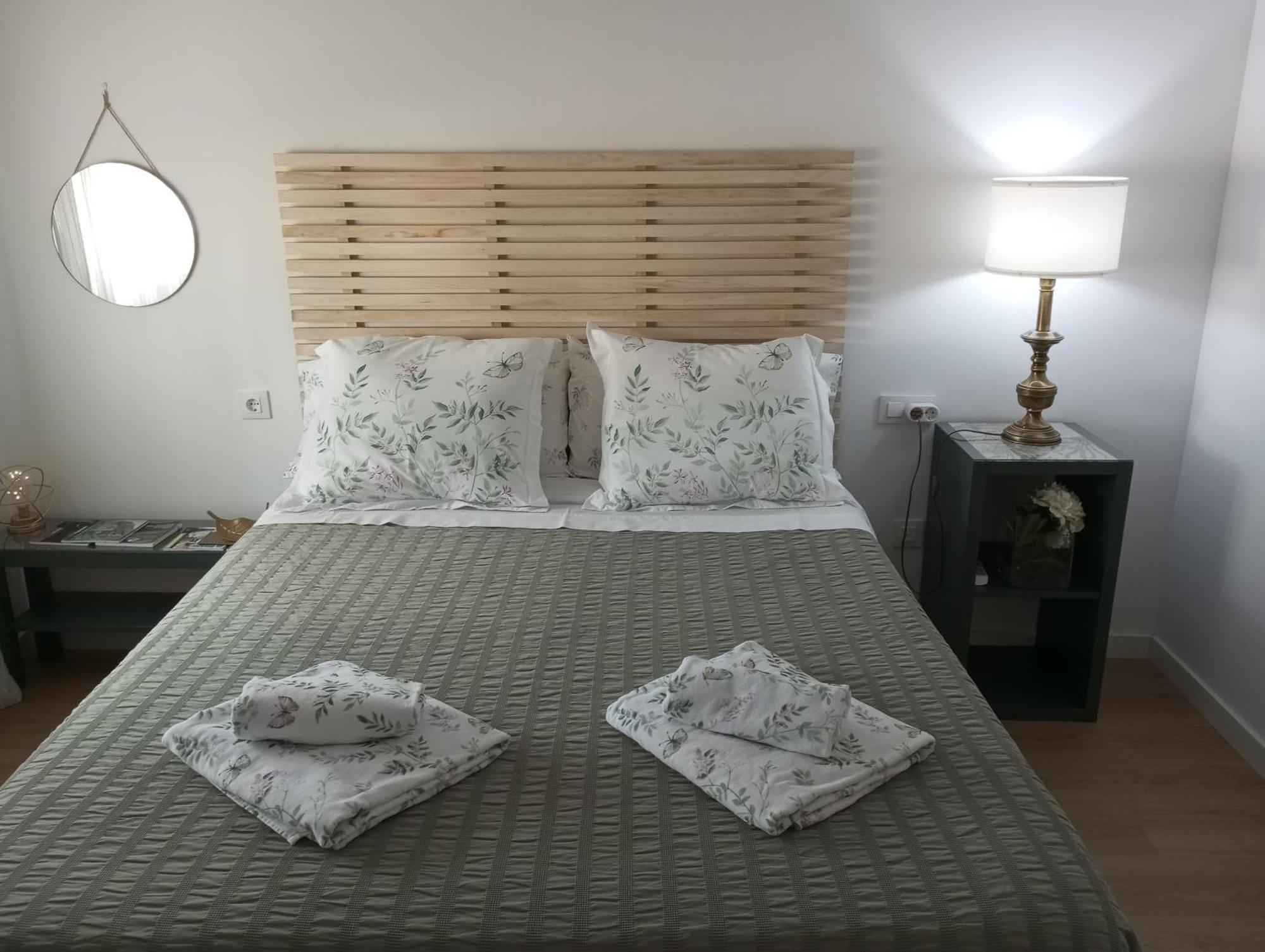 Apartamento Turistico Damajuana Parking Free Espartinas Dış mekan fotoğraf