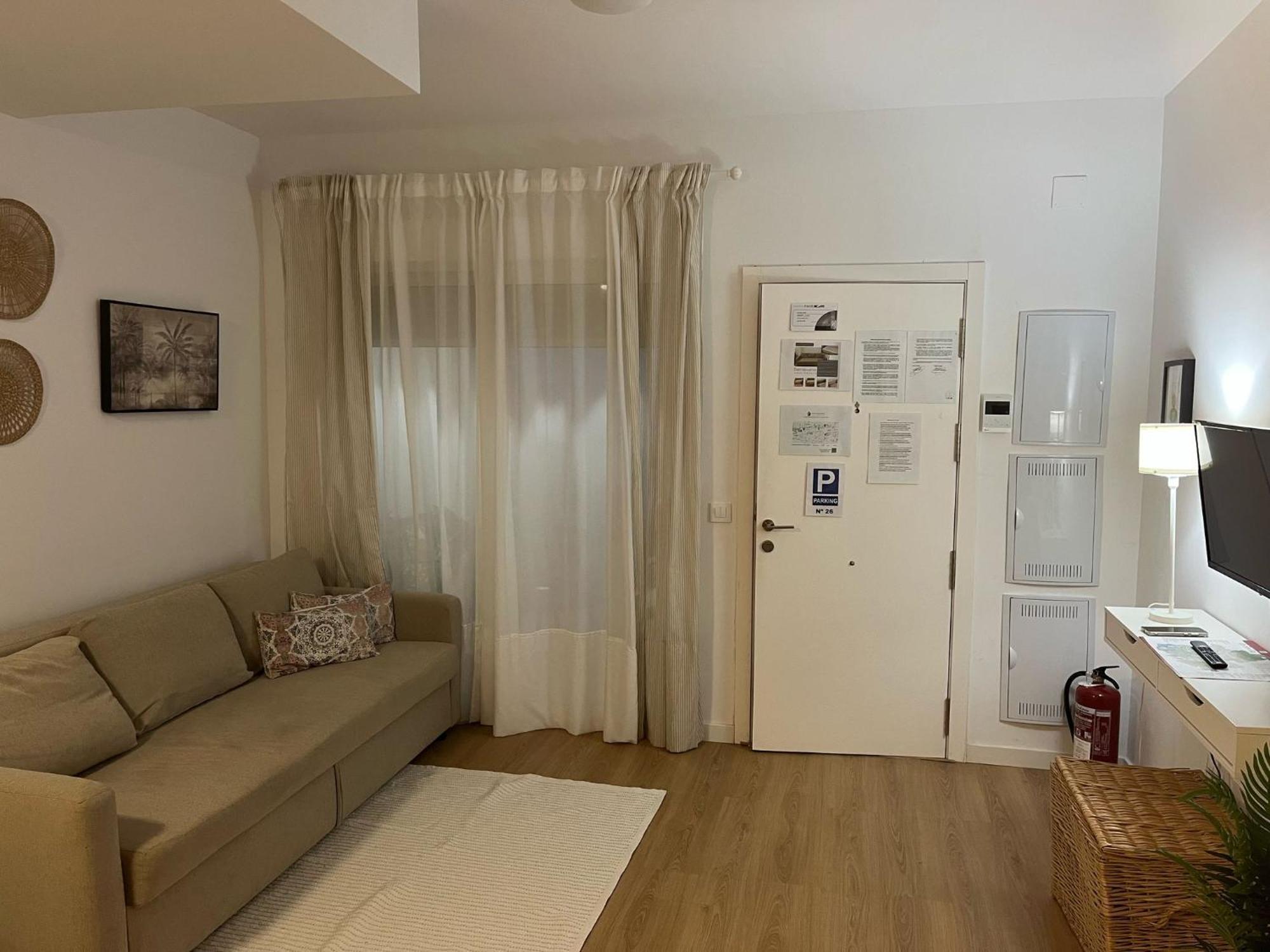 Apartamento Turistico Damajuana Parking Free Espartinas Dış mekan fotoğraf